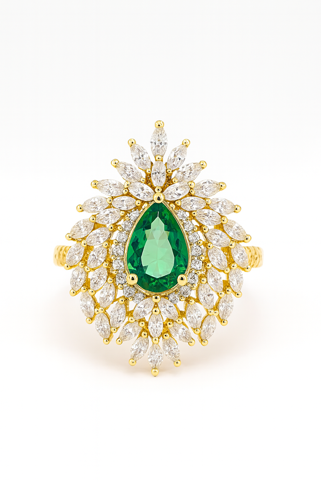 925 Sterling Silver Yellow Gold Plated Pear Green Emerald